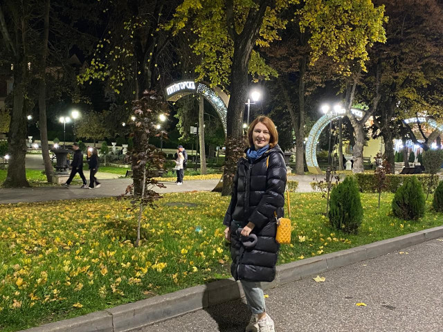 Ольга, Санкт-Петербург, м. Комендантский проспект, 46 лет, 1 ребенок. Она ищет его: Хочу встретить мужчину для серьезных отношений. От 42 до 52 лет. Без отношений, и отношения не стади  Анкета 899220. 