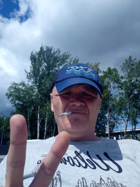 Андрей, Москва, м. Давыдково, 52 года. Познакомлюсь с женщиной для серьезных отношений и создания семьи.  Анкета 899221. 