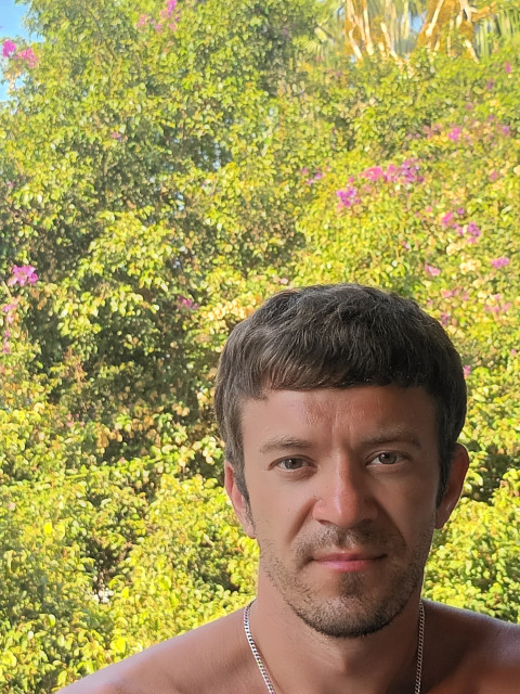 Александр, Россия, Нижний Новгород, 35 лет. Он ищет её: женщину для любви и серьезных отношений, брака и создания семьи.  Анкета 899270. 