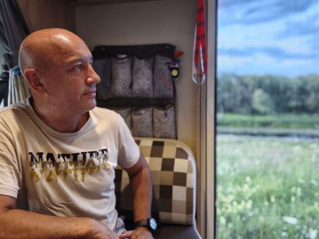 Роберт, Россия, Казань, 59 лет, 2 ребенка. Ищу штурмана для совместных путешествий по России и соседним странам на автодоме. Водительский стаж...  Анкета 899389. 