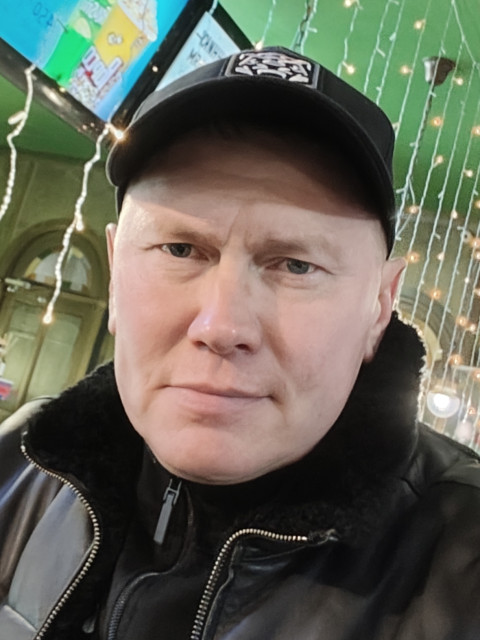 Ильназ, Набережные Челны, 47 лет, 1 ребенок. Познакомлюсь для создания семьи.