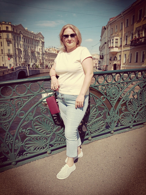 Надежда, Москва, 43 года, 2 ребенка, 1 фото. Познакомлюсь с мужчиной для любви и серьезных отношений.  Анкета 899576. 
