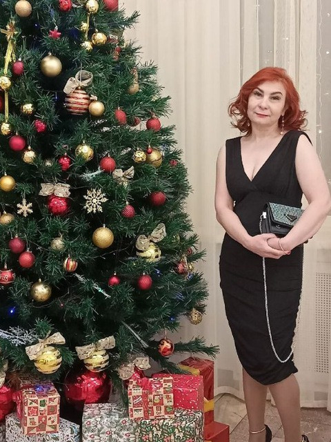 Марина, Россия, Ижевск, 49 лет, 1 ребенок. Познакомлюсь с мужчиной для брака и создания семьи.  Анкета 899731. 