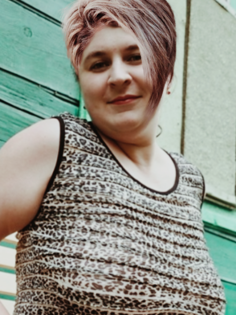 Ирина, Россия, каневской район, 43 года. Познакомлюсь с мужчиной для любви и серьезных отношений, брака и создания семьи.  Анкета 899769. 