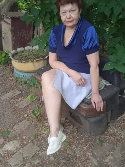 Елена, Россия, Самара, 64 года. Познакомлюсь с мужчиной для гостевого брака, дружбы и общения.  Анкета 900062. 