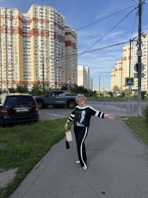 Нина, Россия, Москва, 61 год, 2 ребенка. Познакомлюсь с мужчиной для серьезных отношений. Мужчину к которому будет симпатия Добрый, заботливый,...  Анкета 900238. 