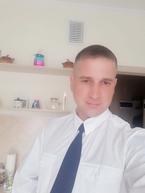 Михаил Олихов, Россия, Кемерово, 46 лет, 1 ребенок. Ищу: Мне нужна девушка только для серьезных отношений и для семьи, домашняя верная и любима чтоб любила душою...  Анкета 900453. 