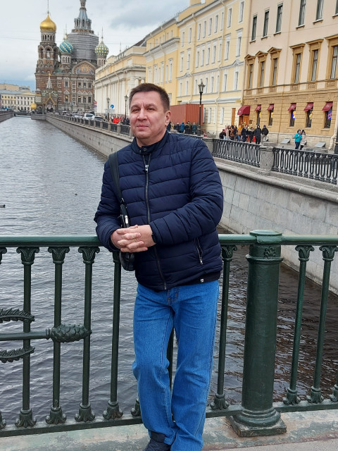 Valentin, Россия, Красногорск, 55 лет. Ищу: Интересненько, любую, но без выноса мозга.  Анкета 900546. 
