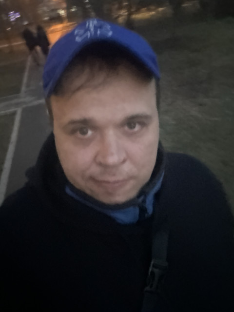 Максим Фролов, Москва. Фото на сайте ГдеПапа.Ру