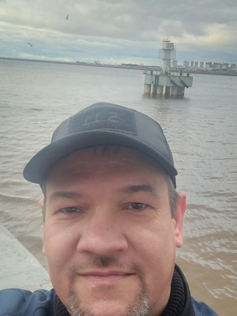 Дмитрий, Санкт-Петербург, м. Проспект Ветеранов, 45 лет, 2 ребенка. Познакомлюсь с женщиной для любви и серьезных отношений, брака и создания семьи.  Анкета 900742. 