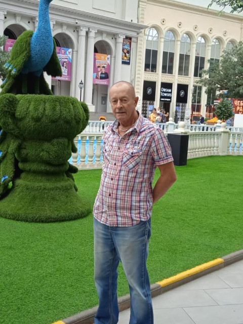 Николай, Москва, м. Кантемировская, 74 года, 1 ребенок. Познакомлюсь с женщиной для любви и близких отношений, дружбы и общения. С которой будем путешествовать...  Анкета 900762. 