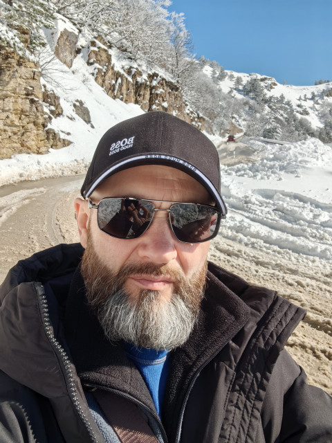 Анатолий Грант, Россия, Севастополь, 54 года. Познакомлюсь с неленивой женщиной для любви и серьезных отношений, дружбы и общения. Каких-то эталонов...  Анкета 900863. 