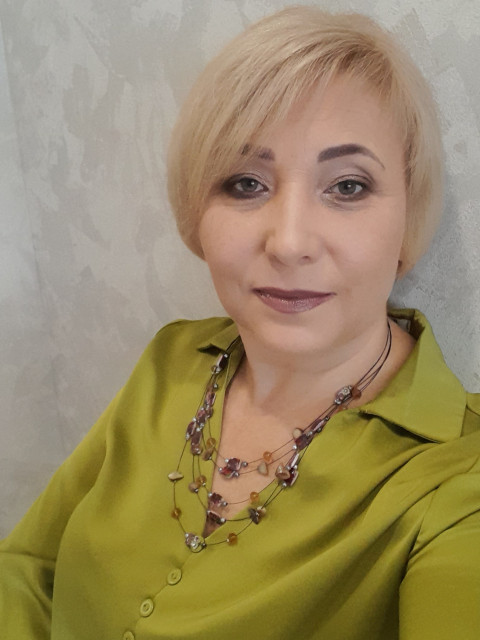 Елена, Смоленск, 54 года, 1 ребенок. Хотела бы познакомиться с серьезным, ответственным, мужчиной, свободным в семейных отношениях, способным...  Анкета 900916. 