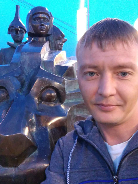 Вадим, Томск, 43 года, 1 фото. Познакомлюсь с женщиной для любви и серьезных отношений, брака и создания семьи, воспитания детей, рождения...  Анкета 901444. 