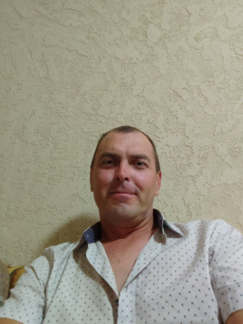 Андрей, Россия, Евпатория, 45 лет. Познакомлюсь с верной и надёжной женщиной для брака и создания семьи, рождения совместных детей.  Анкета 902034. 