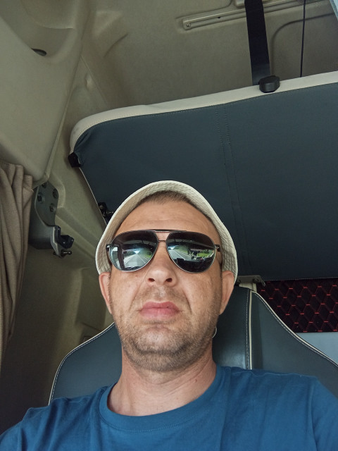 Юрий, Россия, Санкт-Петербург, 44 года, 1 ребенок. Познакомлюсь с женщиной для любви и серьезных отношений.  Анкета 902058. 