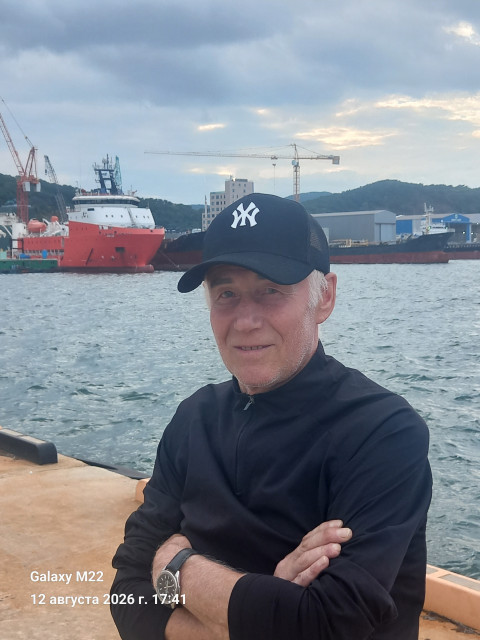 Павел, Холмск, 67 лет, 1 ребенок, 3 фото. Познакомлюсь просто с хорошей девушкой или женщиной без демократии и равноправия. Сначала для дружбы...  Анкета 902142. 