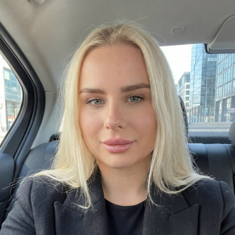 Ольга Денисова, Россия, Бокситогорск, 32 года. Наверное, как и многие, я не ищу идеального мужчину — таких не бывает. Мне гораздо важнее, чтобы рядом...  Анкета 902506. 