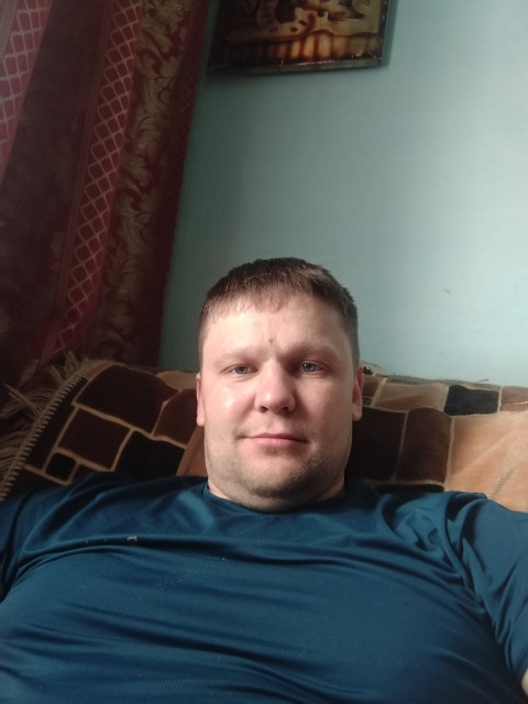 Станислав, Россия, Болотное, 35 лет, 1 ребенок. Познакомлюсь с женщиной для любви и серьезных отношений.  Анкета 902534. 