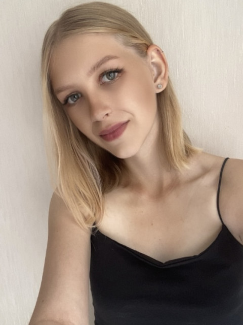 Елизавета, Россия, Екатеринбург, 21 год. Познакомлюсь с парнем для любви и серьезных отношений, брака и создания семьи, воспитания детей, рождения...  Анкета 902713. 