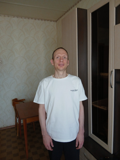 Александр, Россия, Воронеж, 41 год. Познакомлюсь с женщиной для любви и серьезных отношений, брака и создания семьи, гостевого брака, дружбы...  Анкета 902905. 