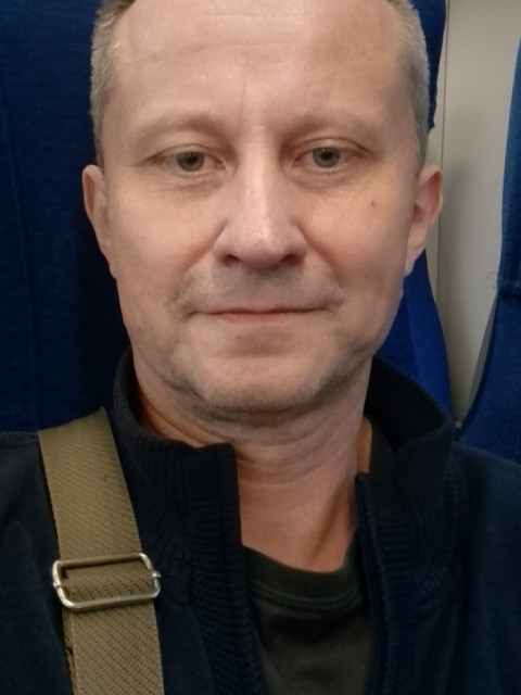Александр Александрович, Россия, Москва, 50 лет, 1 ребенок. Хотел бы встретить женщину с уравновешенным характером, интересными внешними данными для серьезных отношений....  Анкета 902909. 
