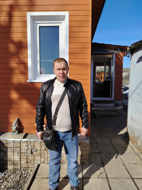 Игорь, Россия, Великие Луки, 45 лет, 2 ребенка. Познакомлюсь с женщиной для любви и серьезных отношений.  Анкета 903017. 