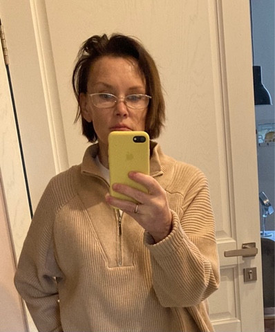 Валентина, Россия, Волгоград, 57 лет, 2 ребенка. Познакомлюсь с мужчиной для дружбы и общения. Доброго, имеющего хобби, без вредных привычек.  Анкета 903192. 