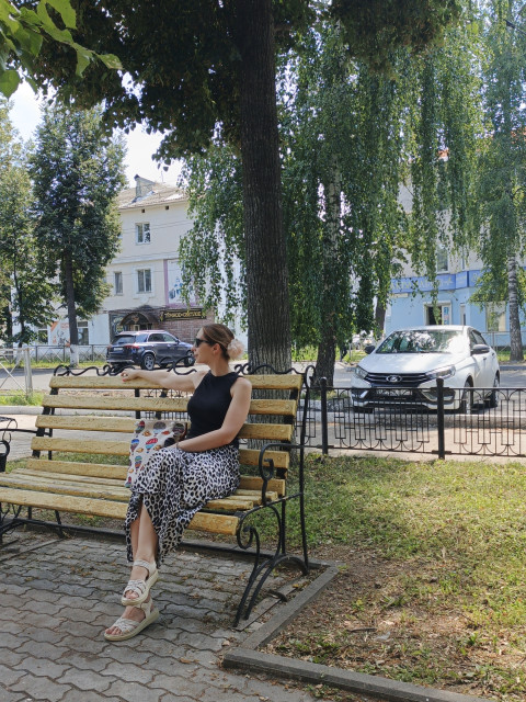 Аня, Россия, Уфа, 41 год, 2 ребенка. Познакомлюсь с мужчиной для любви и серьезных отношений. 
Хочу встретить доброго, порядочного, адекватного...  Анкета 903472. 