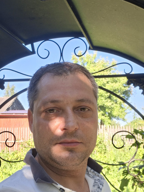 Сергей, Москва, м. Чертановская, 44 года, 2 ребенка. Познакомлюсь с женщиной для любви и серьезных отношений, брака и создания семьи, дружбы и общения.  Анкета 903651. 
