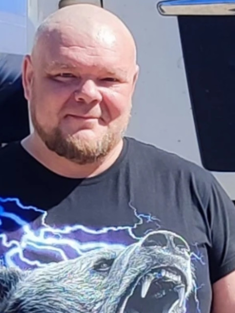 Михаил, Волгоград, 49 лет. Познакомлюсь с женщиной для любви и серьезных отношений, брака и создания семьи, дружбы и общения.  Анкета 903795. 