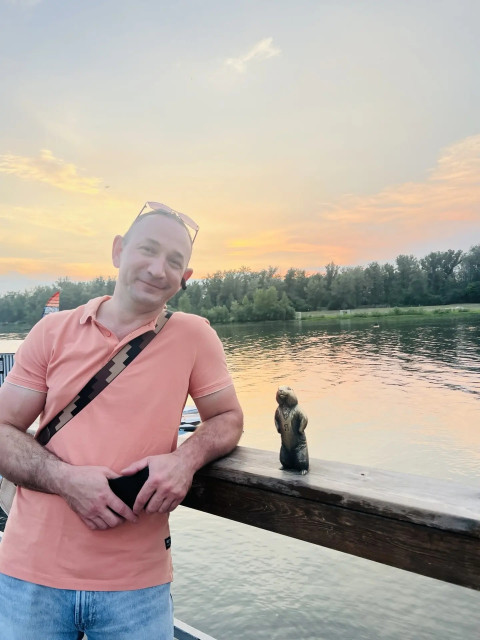 Константин, Красноярск, 47 лет, 2 ребенка, 1 фото. Познакомлюсь с женщиной для любви и серьезных отношений, гостевого брака, дружбы и общения.  Анкета 904119. 