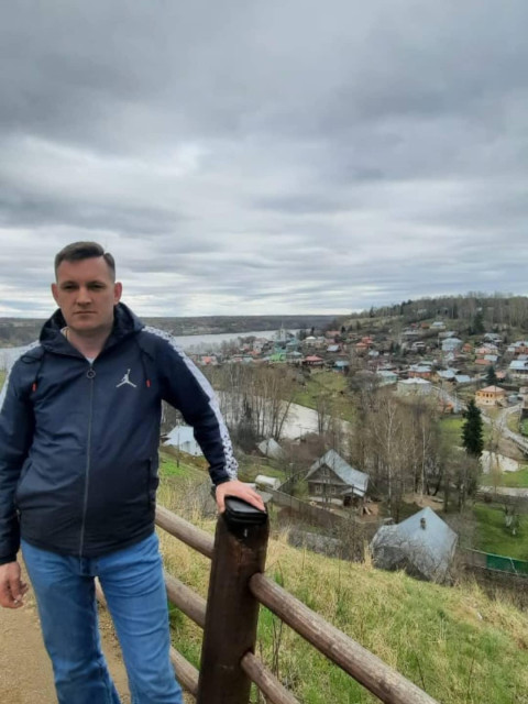 Андрей, Москва, 42 года, 1 ребенок. Познакомлюсь с женщиной для любви и серьезных отношений, брака и создания семьи, воспитания детей.  Анкета 904132. 
