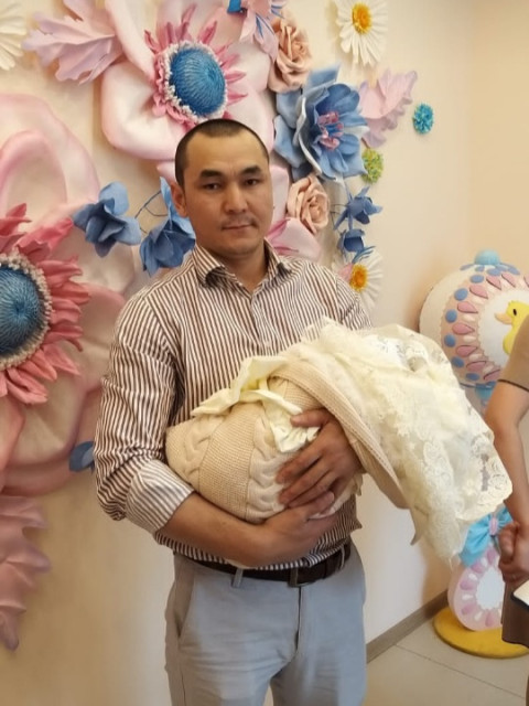 Ибрахимбек Мамытов, Новосибирск, 36 лет, 4 ребенка. Познакомлюсь для серьезных отношений и создания семьи.
