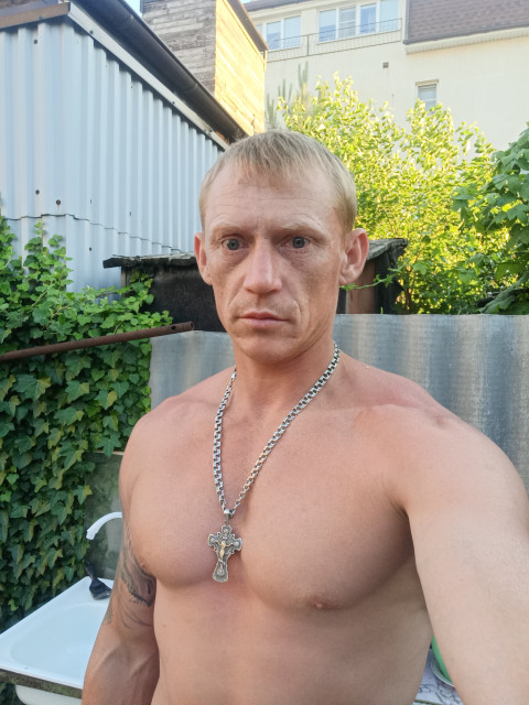 Михаил Александрович, Россия, Москва, 36 лет. Добрый, заботливый, работящий, порядочный веселый