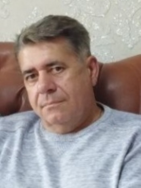 Александр Гутенев, Барнаул, 60 лет, 1 ребенок. Хочется встретить женщину не больше среднего роста,способную быть хорошей собеседницей,надёжным другом...  Анкета 904317. 