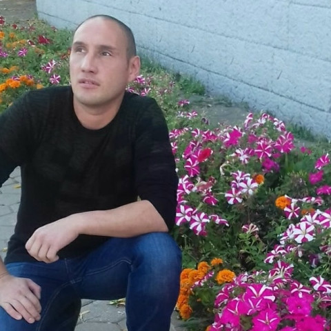 Санька Санечка, Россия, Коломна, 42 года. Судьба, конечно, странная вещь. Мы часто рвемся навстречу ей, не понимая, что встреча уже состоялась