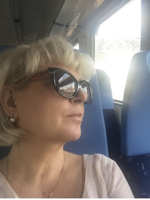 Ирина, Москва, 57 лет. Познакомлюсь с мужчиной для любви и серьезных отношений, брака и создания семьи.  Анкета 904418. 