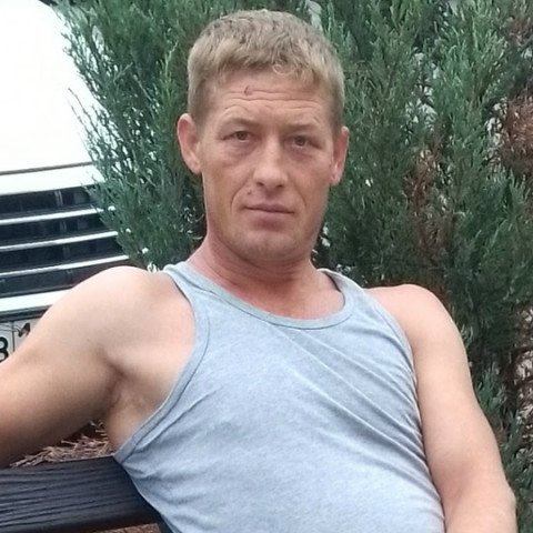 Роман Холмов, Горячий Ключ, 41 год, 1 ребенок, 1 фото. Познакомиться без регистрации.
