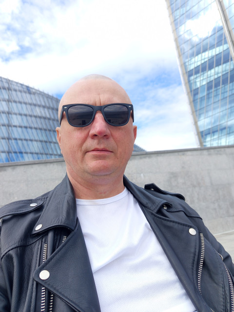 Юрий, Санкт-Петербург, Гражданский проспект, 52 года, 1 ребенок. Познакомлюсь с женщиной для любви и серьезных отношений, брака и создания семьи, дружбы и общения.  Анкета 904799. 