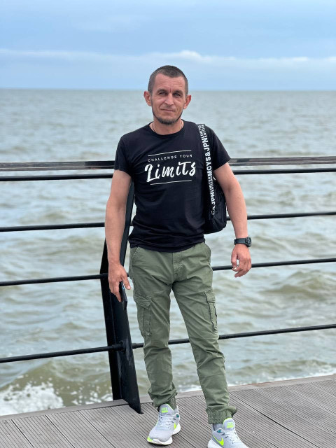 Николай, Россия, Донецк, 40 лет, 1 ребенок. Ищу: Простую и чтобы любила  Анкета 904864. 