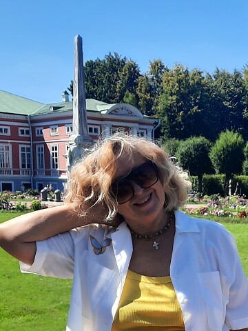 Балясникова, Россия, Москва, 66 лет, 1 ребенок. Живу в Москве, люблю прогулки, путешествия, веду здоровый образ жизни. Ищу друга. 