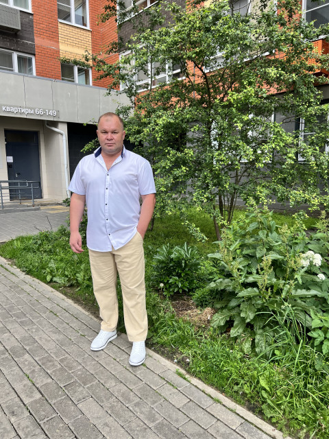 Илья, Россия, Москва, 42 года, 2 ребенка. Познакомлюсь с женщиной для любви и серьезных отношений, брака и создания семьи.  Анкета 905667. 