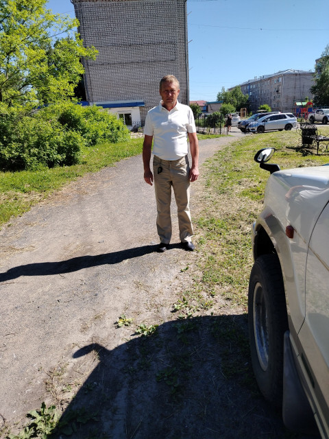 Серж Еремчук, Россия, Зея, 48 лет. Порядочный, честный, с юмором.