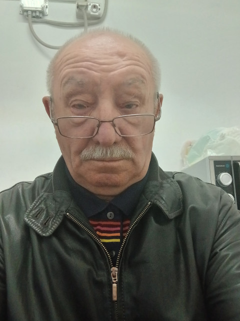 Николай, Санкт-Петербург, м. Купчино, 72 года. Познакомлюсь с женщиной для любви и серьезных отношений, гостевого брака, дружбы и общения.  Анкета 906213. 