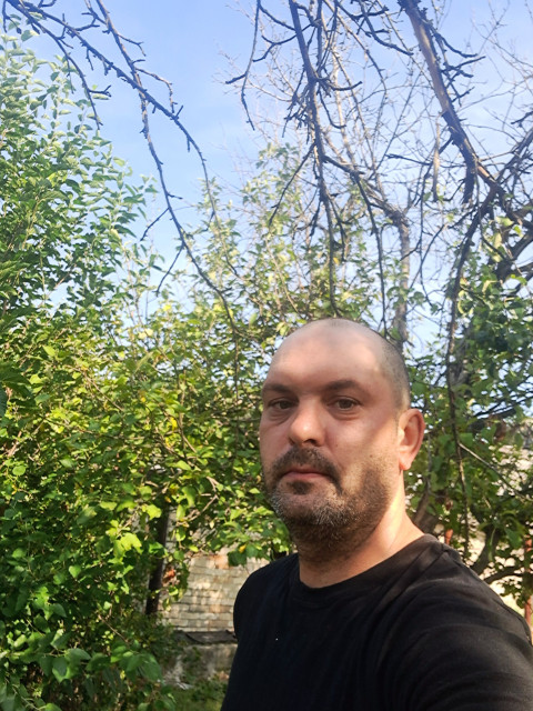 Славик, Донецк, 40 лет. Познакомлюсь с женщиной для любви и серьезных отношений.  Анкета 906657. 