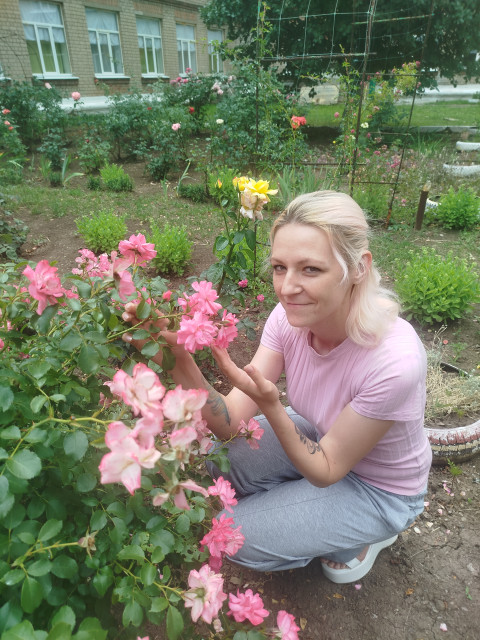 Наталья, Россия, Горловка, 31 год, 2 ребенка. Познакомлюсь с мужчиной для дружбы и общения.  Анкета 906741. 