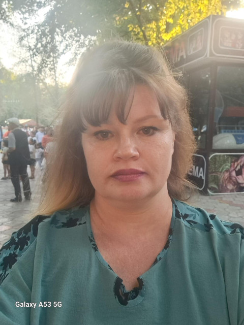 Лана, Казахстан, Шымкент, 45 лет. Она ищет его: мужчину для любви и серьезных отношений, брака и создания семьи, воспитания детей, дружбы и общения.  Анкета 906940. 