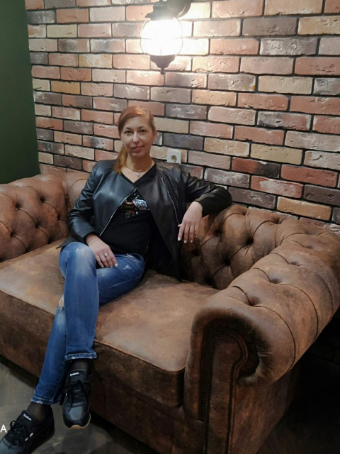 Альфия, Москва, м. Мякинино, 46 лет, 1 ребенок. Познакомлюсь с мужчиной для дружбы и общения. Отвечу только с фото.  Анкета 907147. 