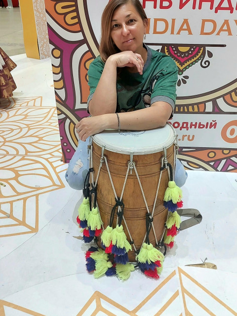 Альфия, Москва, Мякинино, 46 лет, 1 ребенок. Познакомлюсь с мужчиной для любви и серьезных отношений, дружбы и общения.  Анкета 907147. 